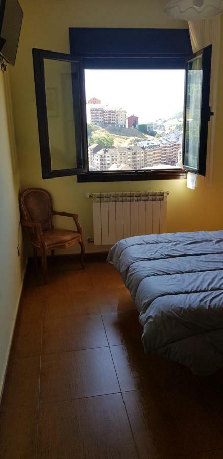 Hotel Ana Cangas De Narcea Ngoại thất bức ảnh