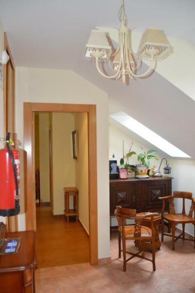 Hotel Ana Cangas De Narcea Ngoại thất bức ảnh